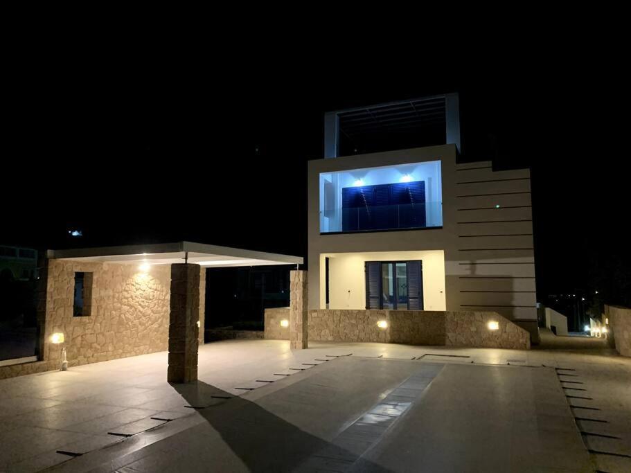 Souvala /Aegina. Excellent Location Luxury Villa. Vathí Exteriör bild