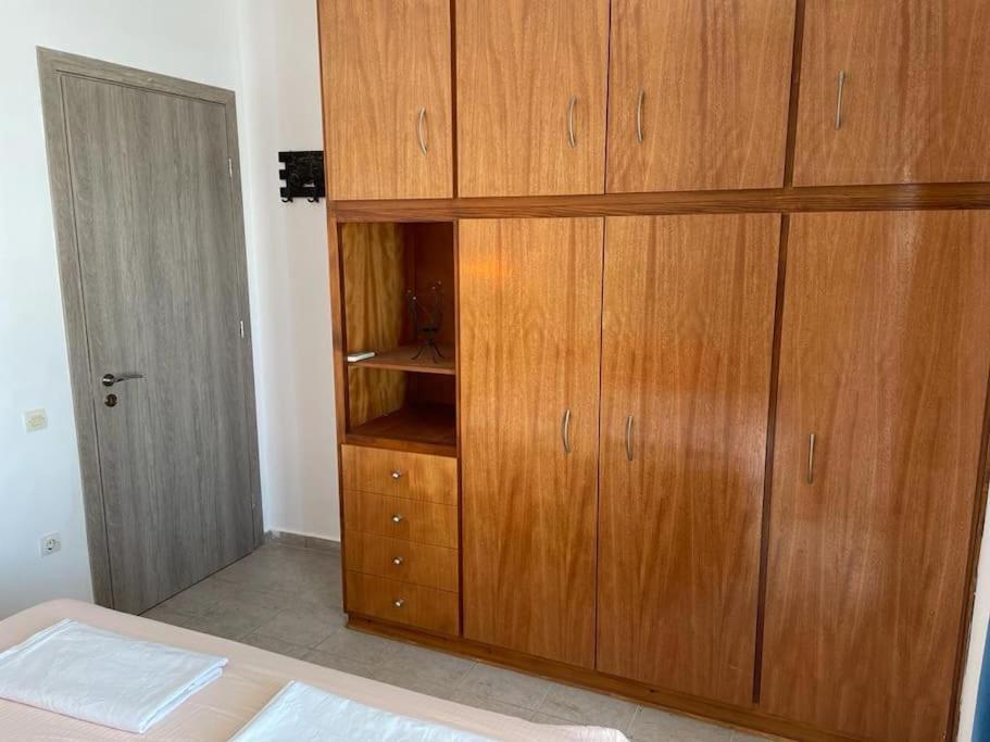 Souvala /Aegina. Excellent Location Luxury Villa. Vathí Exteriör bild